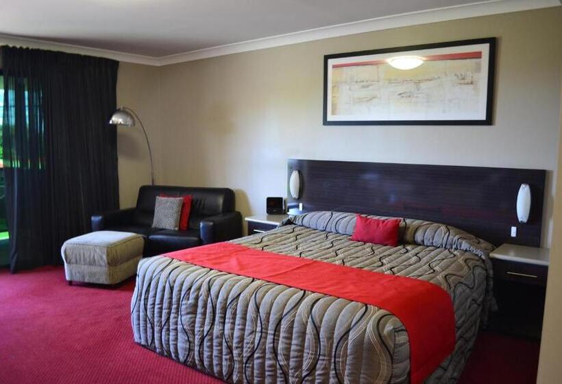 Номер Superior Кровать Кинг, Cattlemans Country Motor Inn & Serviced Apartments