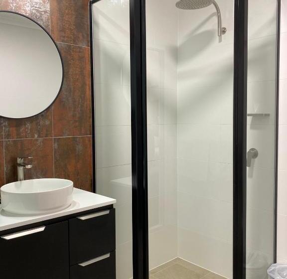 Стандартный Номер Кровать Кинг, Cattlemans Country Motor Inn & Serviced Apartments