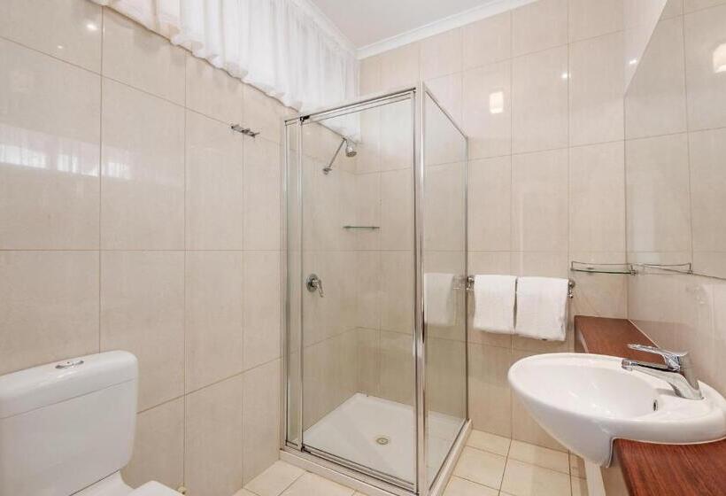 디럭스 스위트, Comfort Inn Deakin Palms