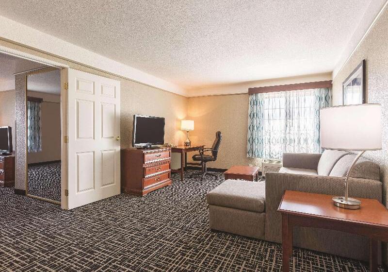 Люкс, La Quinta By Wyndham Deming