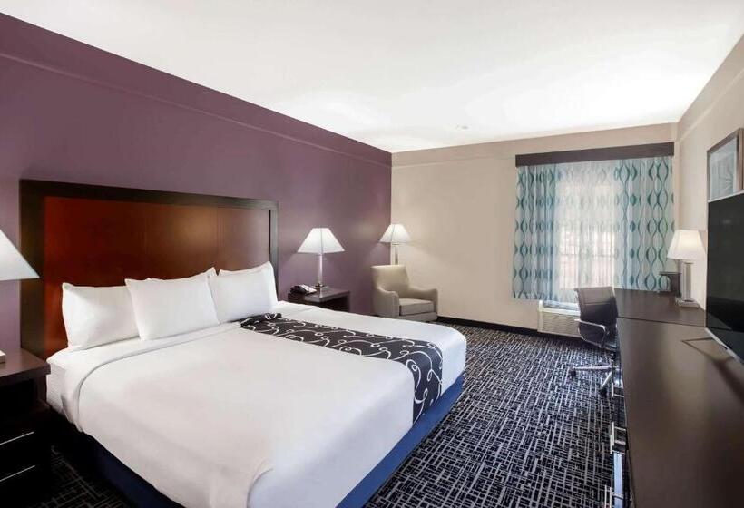 חדר דחוקס עם מיטת קינג, La Quinta By Wyndham Lubbock North
