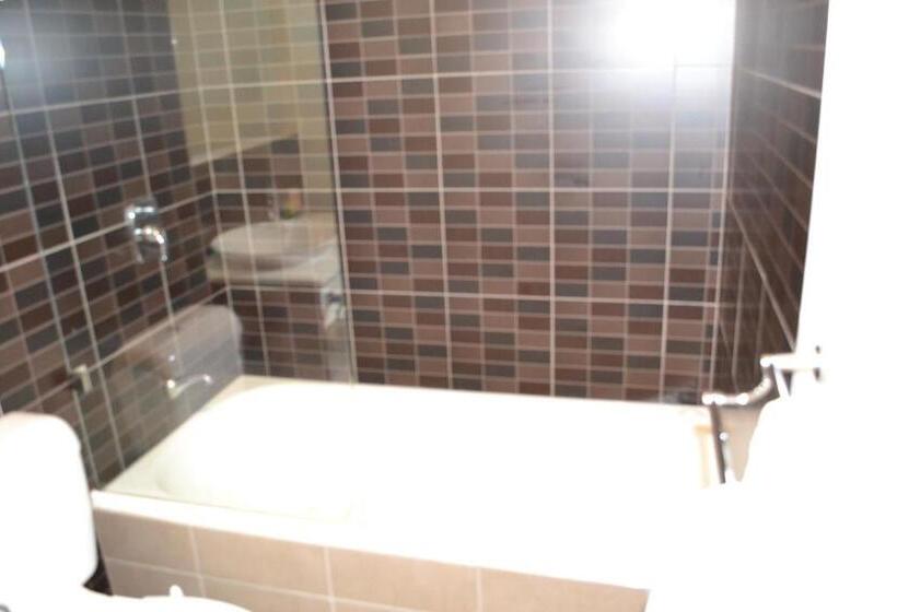 غرفة قياسية, Lufra Hotel And Apartments