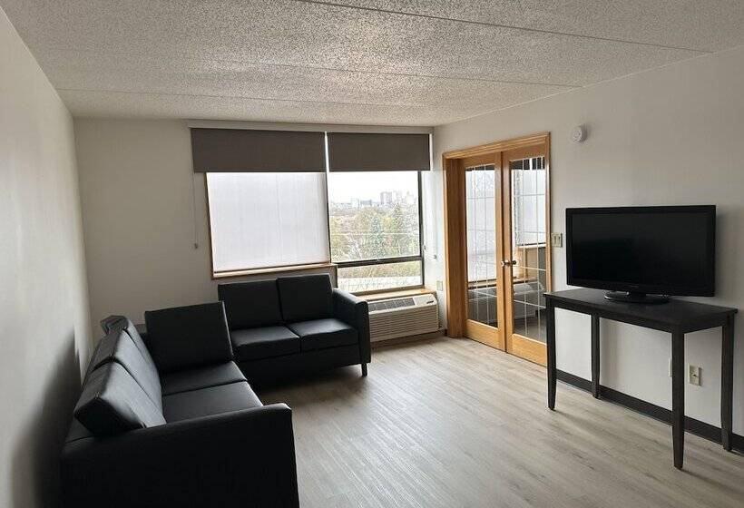 Люкс, Americinn By Wyndham Rochester Near Mayo Clinic