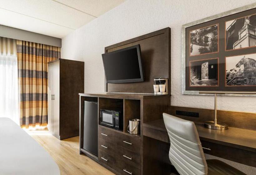 Номер Deluxe Кровать Кинг, Americinn By Wyndham Rochester Near Mayo Clinic