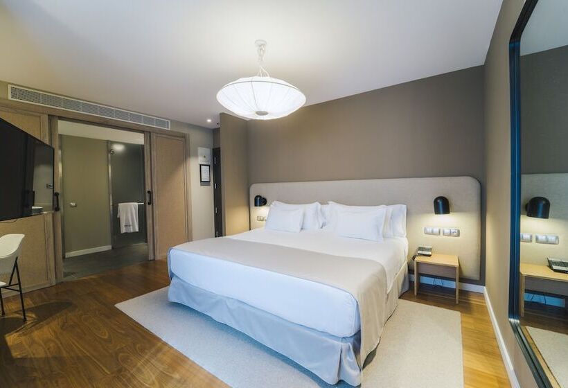 اتاق سوپریور, Barcelo  Oviedo Cervantes
