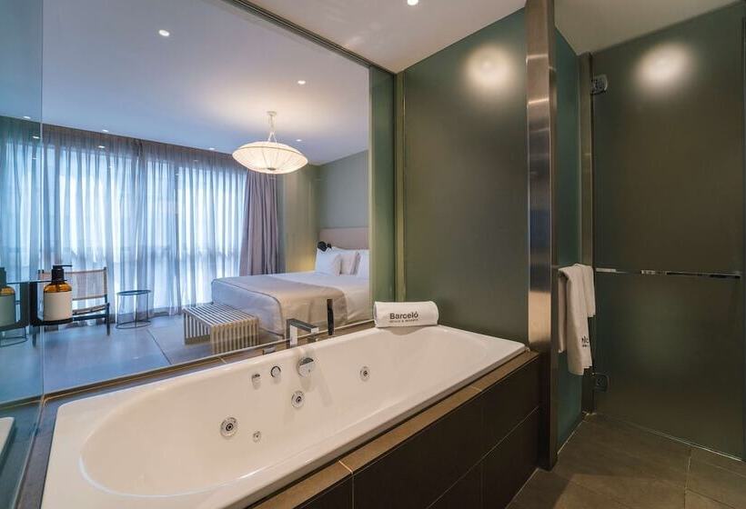 Premium Family Room, Barcelo  Oviedo Cervantes
