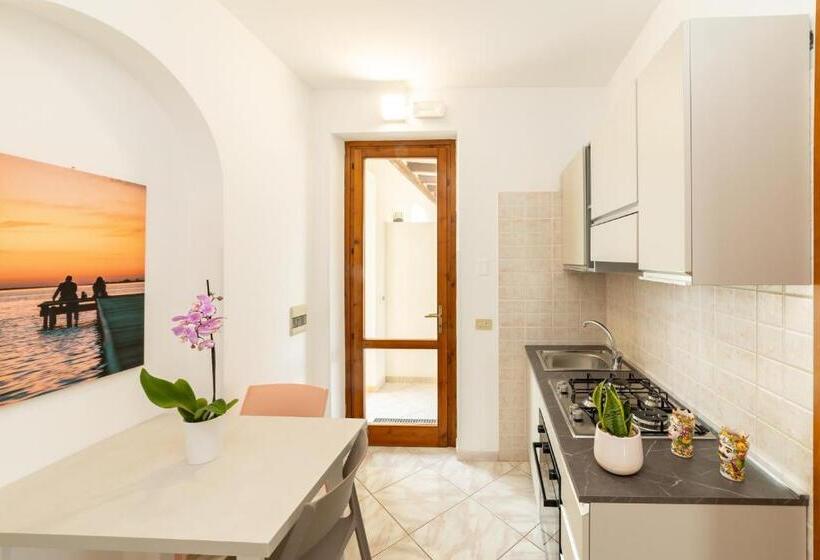 استودیوی استاندارد با چشمانداز دریا, Resort Santa Maria