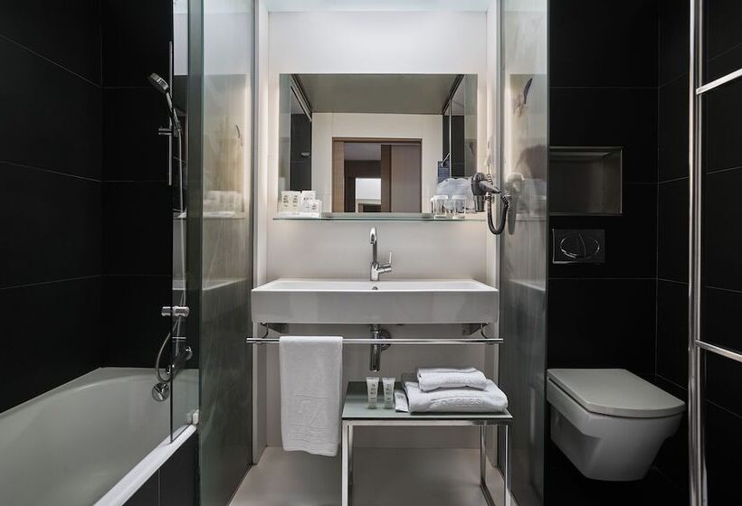 اتاق استاندارد با تراس, Vincci Zaragoza Zentro