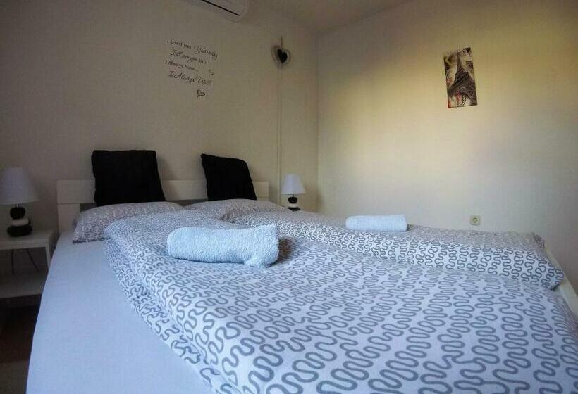 اتاق استاندارد با سرویس بهداشتی مشترک, Rooms Deny