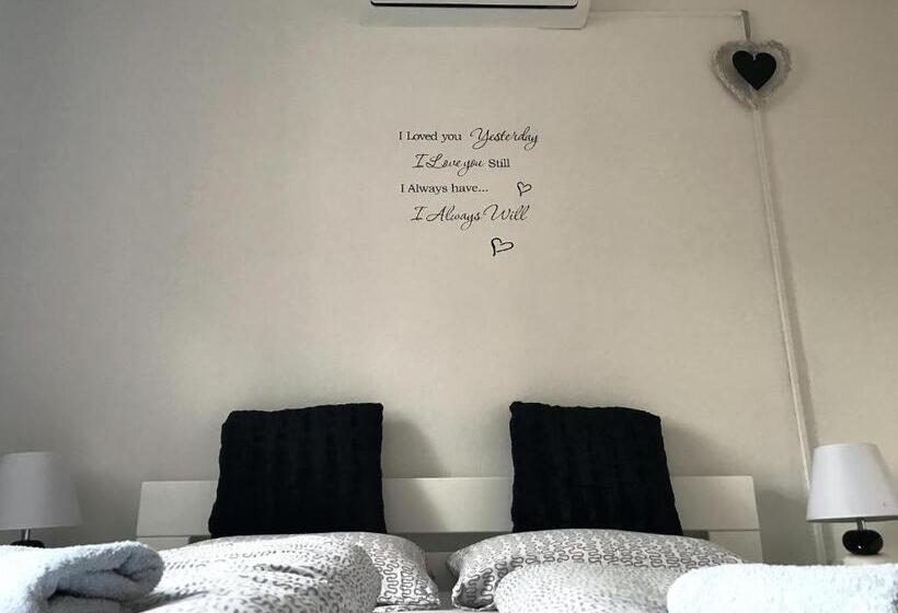 اتاق استاندارد با سرویس بهداشتی مشترک, Rooms Deny