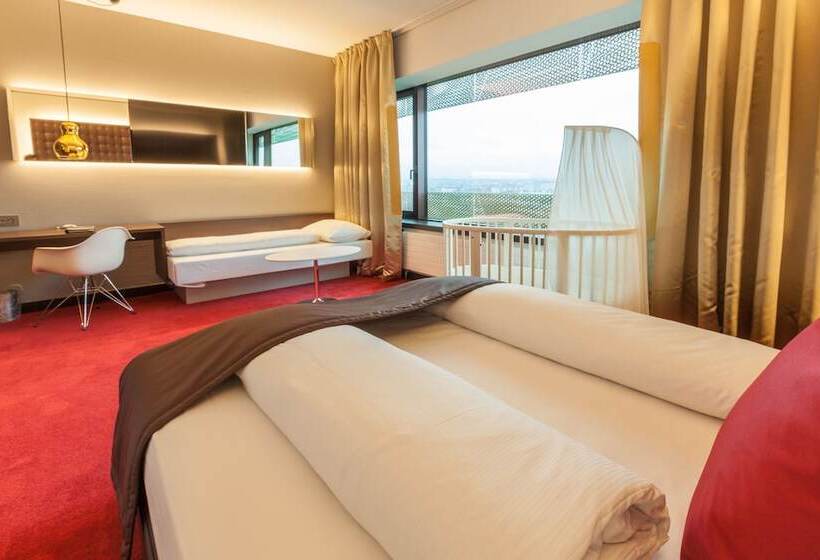 Номер Стандарт Трехместный, Airport Hotel Basel   Convenient & Friendly