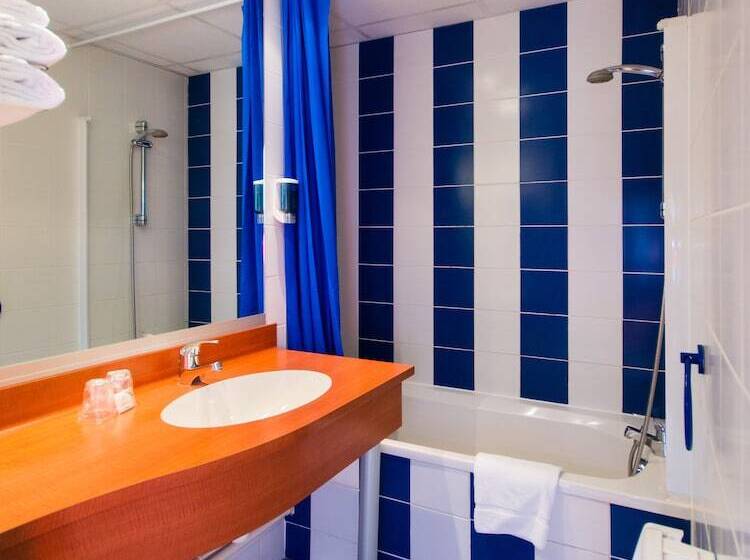 Номер Стандарт, Brit Hotel Saint Malo – Le Transat