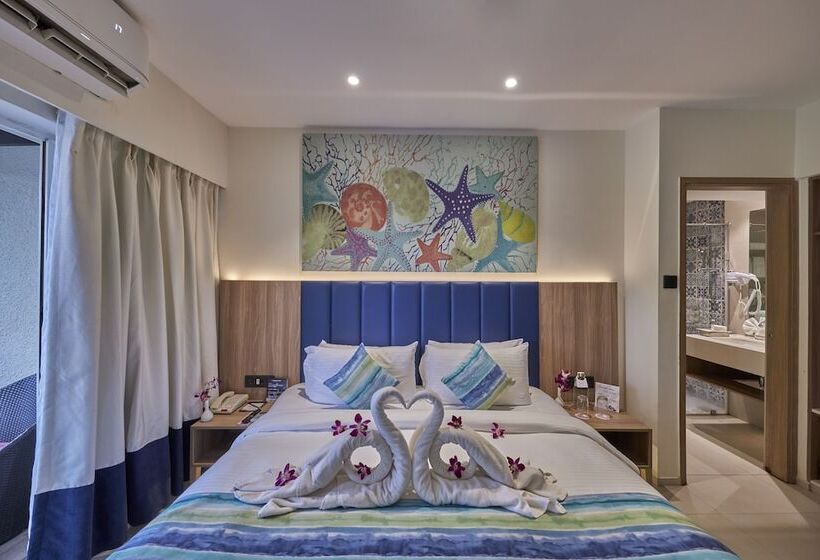 اتاق کلاب, Royal Orchid Beach Resort & Spa, Utorda Beach Goa