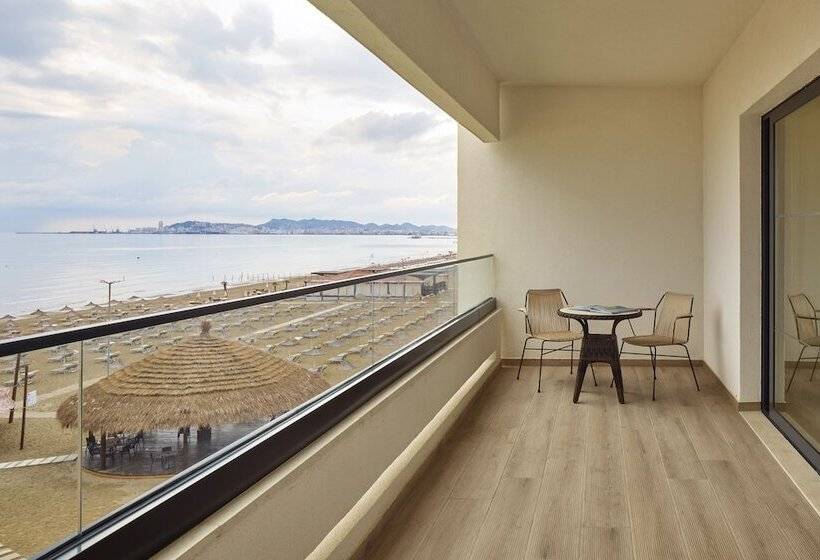 스위트, Sol Tropikal Durres