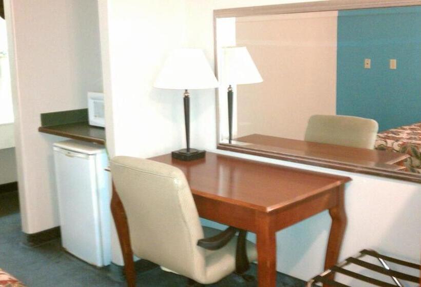 Номер Deluxe Кровать Кинг, Texas Inn And Suites City Center At University Dr