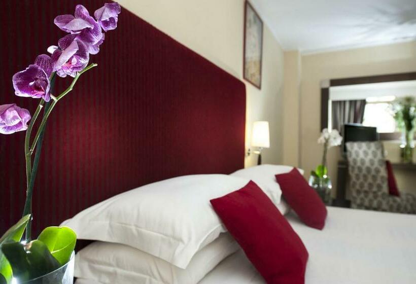 اتاق استاندارد, Cardinal Hotel St. Peter