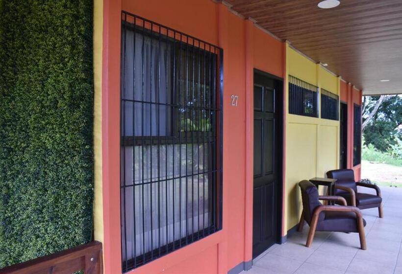 标准间, Arenal Country Inn