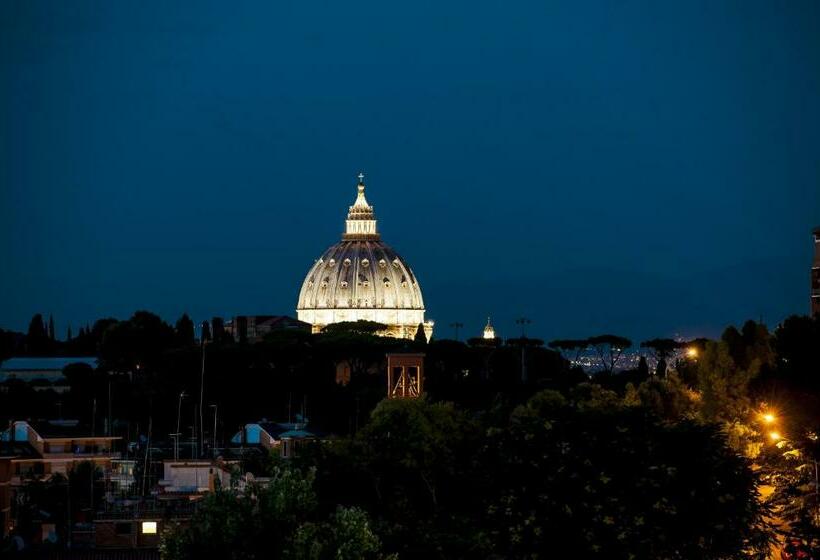 Superior Room with Terrace, Cardinal Hotel St. Peter