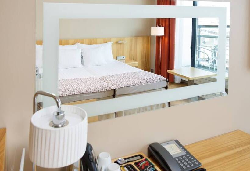 اتاق استاندارد, Hestia Hotel Europa
