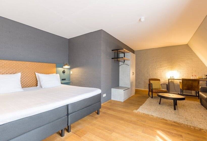 Люкс, Leonardo Hotel Lelystad City Center