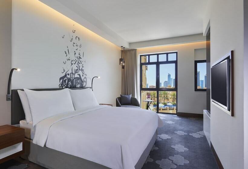 带泳池观景的豪华房, The Heritage Hotel, Autograph Collection