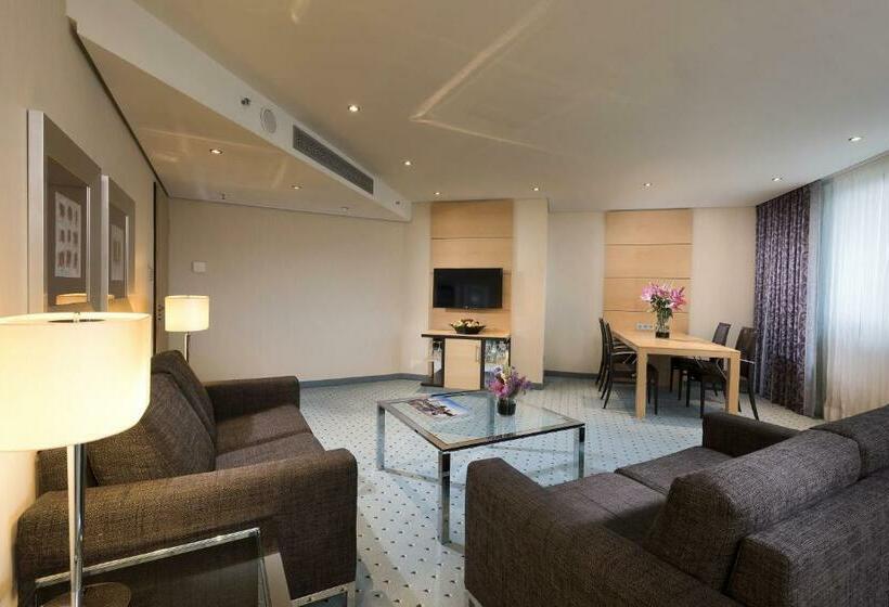 Полулюкс, Maritim Hotel Düsseldorf