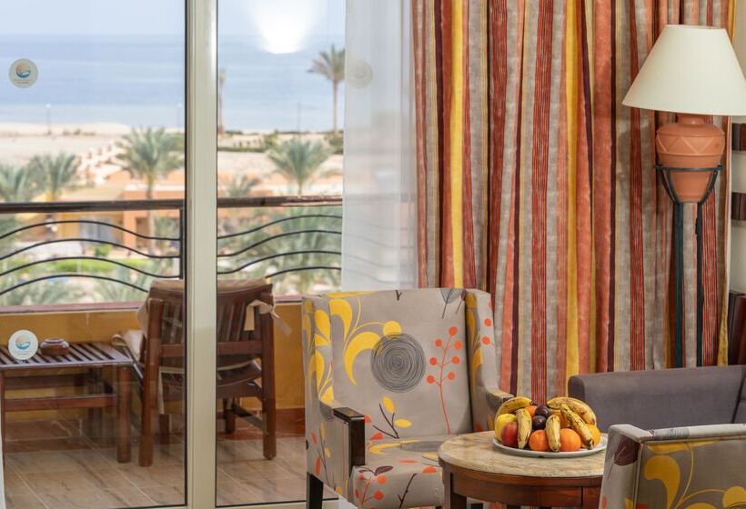 اتاق خانوادگی با چشم‌انداز دریا, Malikia Resort Abu Dabbab