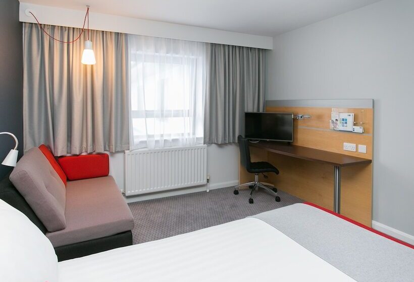 标准间, Holiday Inn Express Antrim, An Ihg