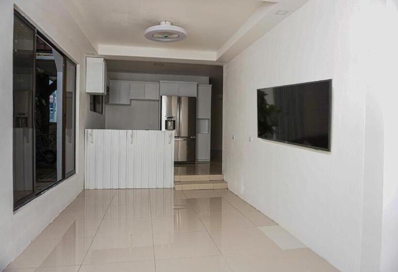 Четырехместный Номер Superior, Arenal Poshpacker