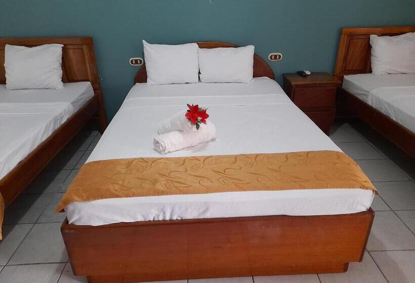 Четырехместный Номер Deluxe, Arenal Poshpacker