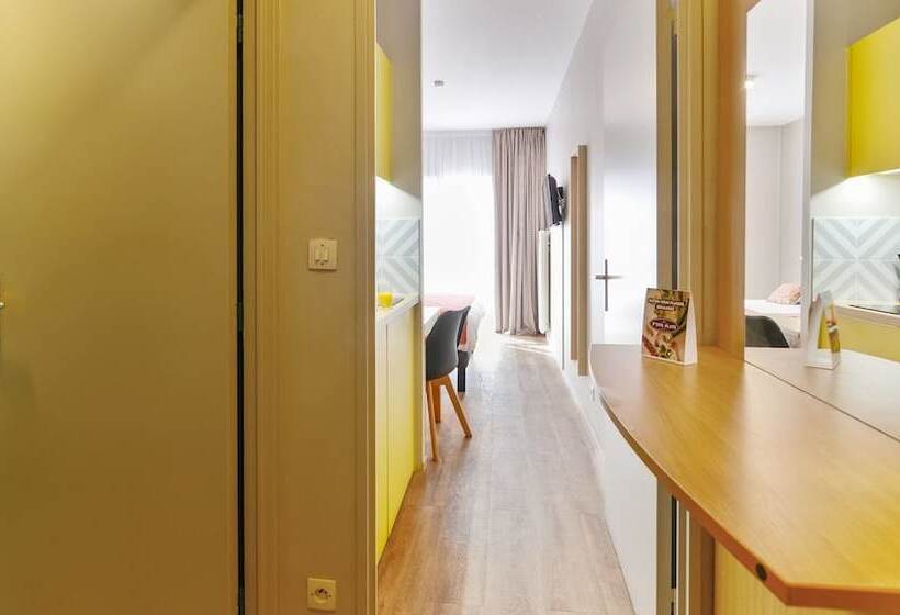 استودیوی سوپریور, Appart City Classic Blois