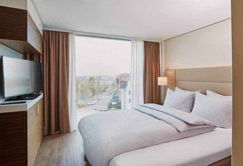 غرفة بيزنس, H4 Hotel Solothurn