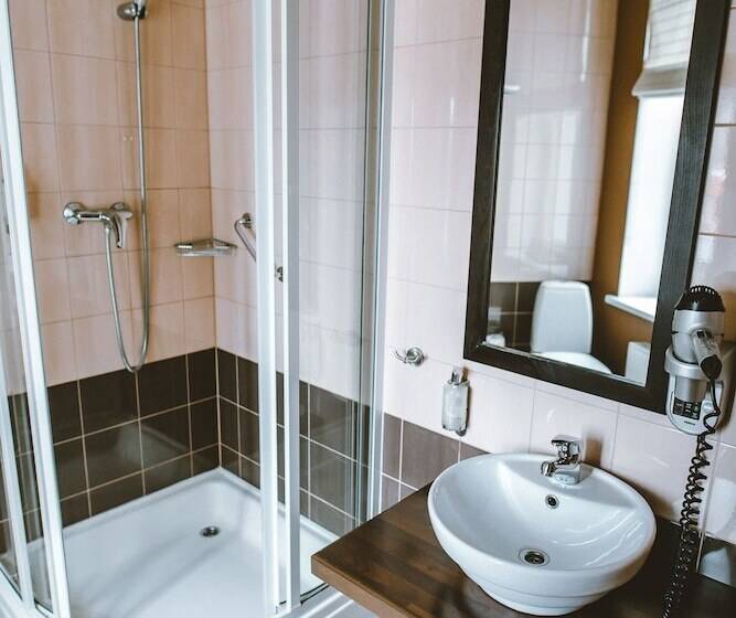 Habitación Estándar Individual, Hanza