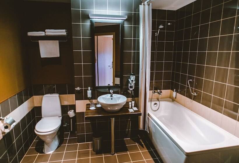 Habitación Superior, Hanza