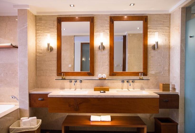 Номер Deluxe Вид на Сад, Mandarin Oriental Sanya