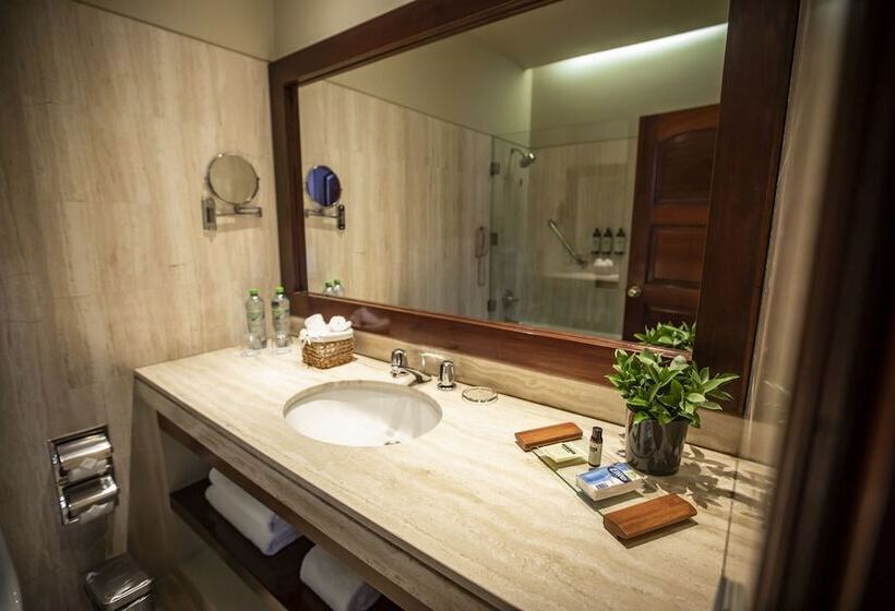 اتاق پریمیوم با چشم‌انداز باغ, Wyndham Costa Del Sol Arequipa