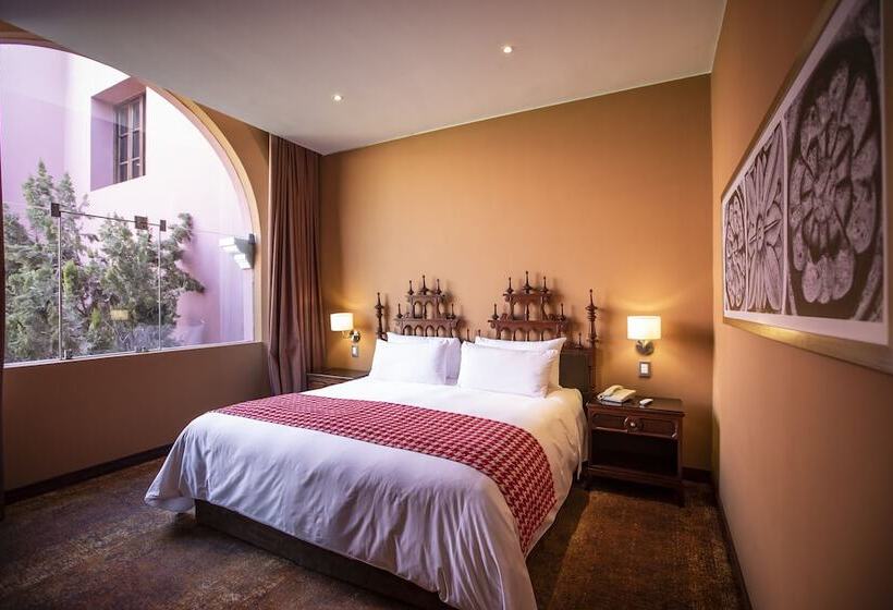 سوییت جونیور, Wyndham Costa Del Sol Arequipa