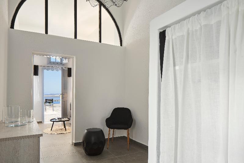 장애인을 위한 수피리어 룸, Mr And Mrs White Oia   Santorini