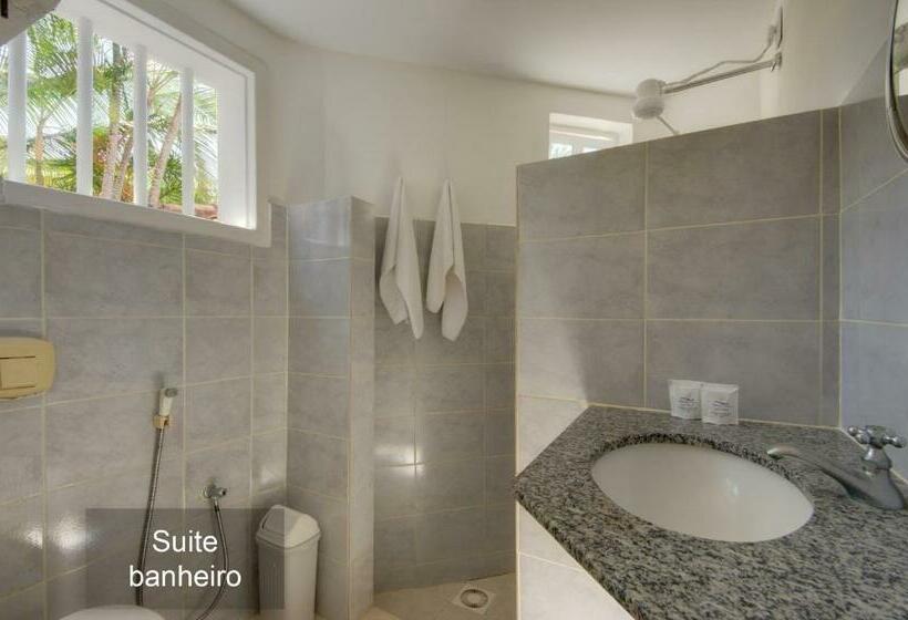 غرفة قياسية رباعية مزودة بشُرفة, Arraial Praia Hotel Pousada