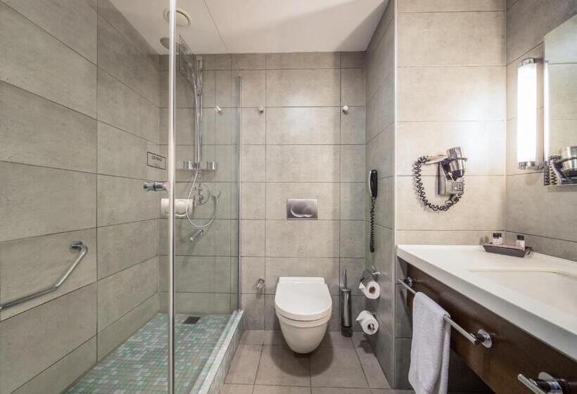 اتاق استاندارد, Midtown