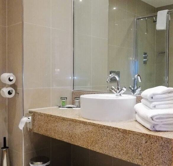 اتاق خانوادگی, Pillo Hotel & Leisure Club