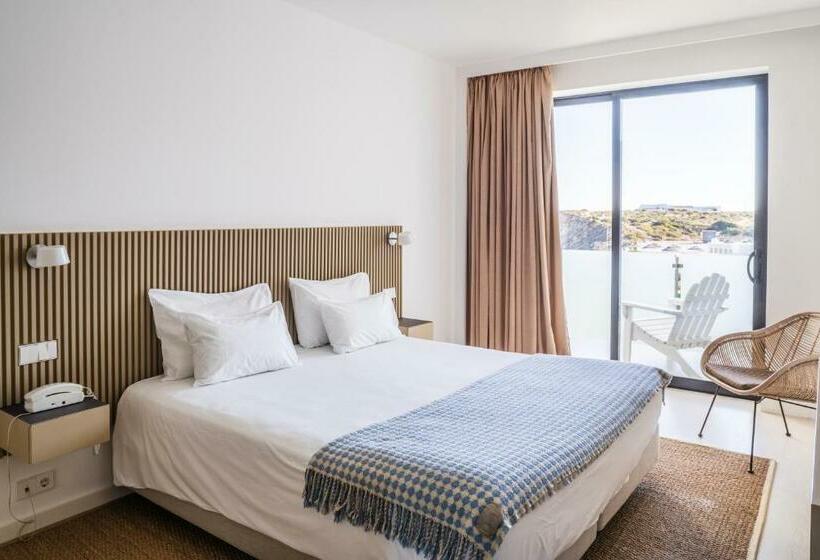 Suite Vista Jardim, Memmo Baleeira   Design Hotels