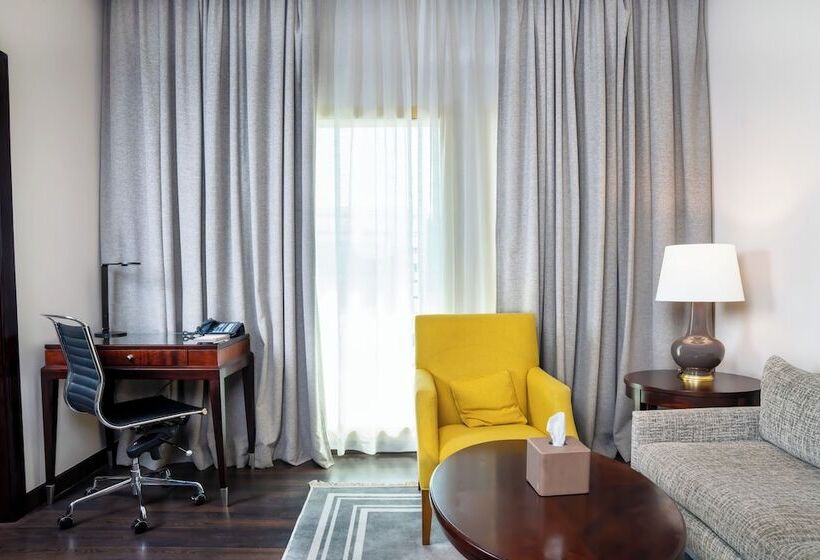 Junior Suite, Millennium Hotel Doha