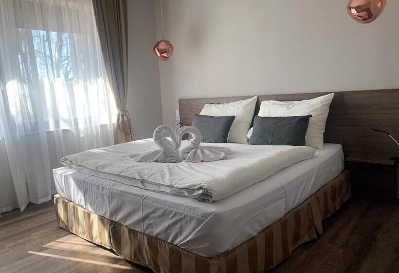اتاق استاندارد, Waterfront Lodge