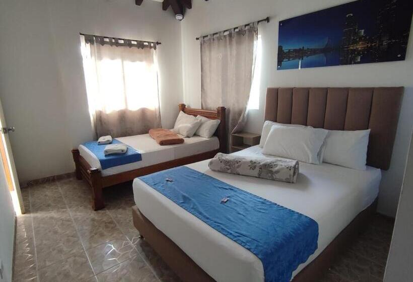 اتاق خانوادگی, Finca Hotel Zona Franca