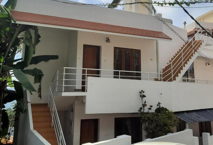 带1个卧室的带海景的公寓, Varma Sea View Villas