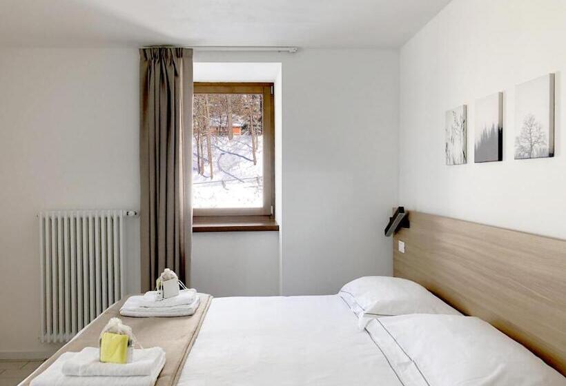 Апартаменты 1 Спальня с Видом, Residence Aurora