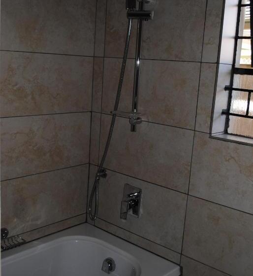 اتاق لوکس, Amaris Guesthouse