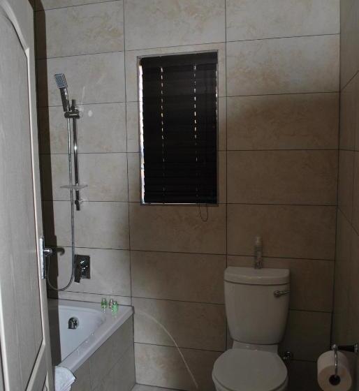 اتاق لوکس, Amaris Guesthouse