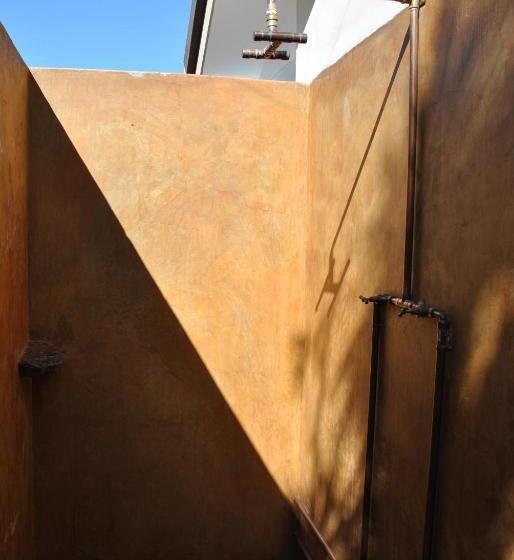 اتاق لوکس, Amaris Guesthouse